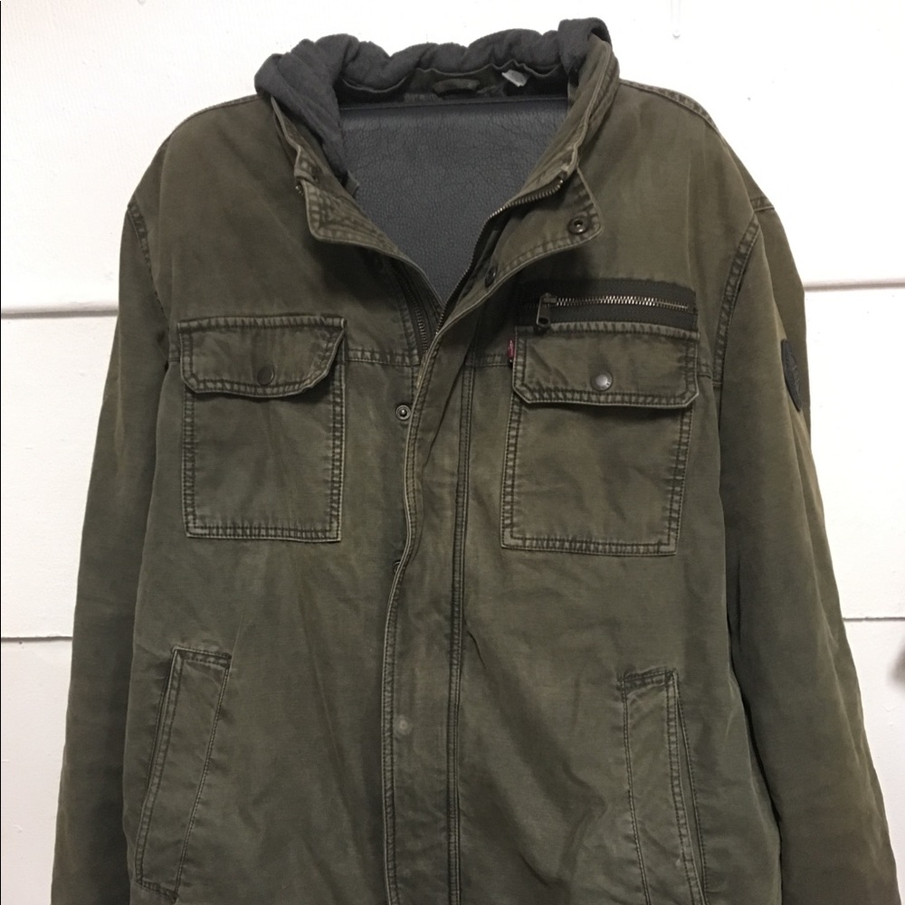 Levi’s hooded jacket